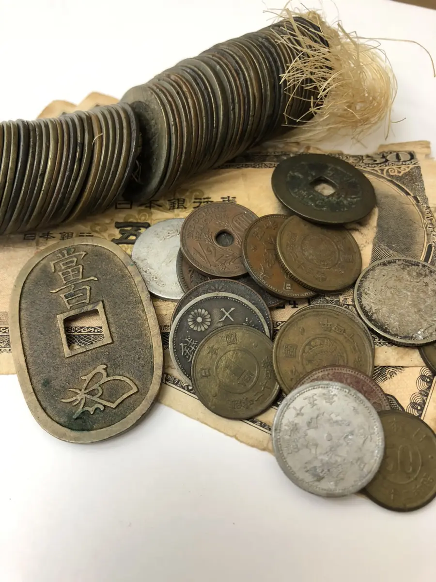 旧貨幣 古銭‼️ コインフォルダー 旧貨幣・記念硬貨 お宝探します！】☆古銭・記念硬貨類☆地域最高値買取！江戸/明治/大正/昭和 銀貨  東京オリンピック等 アルバムごとお持ちください！【変色していても！】 | 買取専門店 銀座蔵や